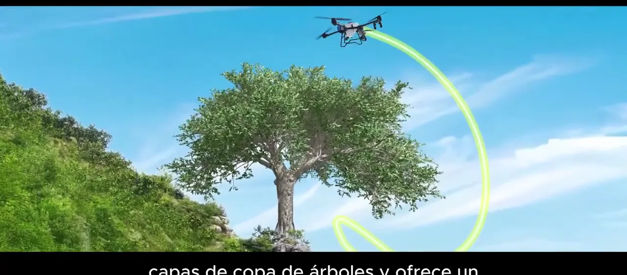 LiDAR del J150 adaptando altura en parcela con desnivel